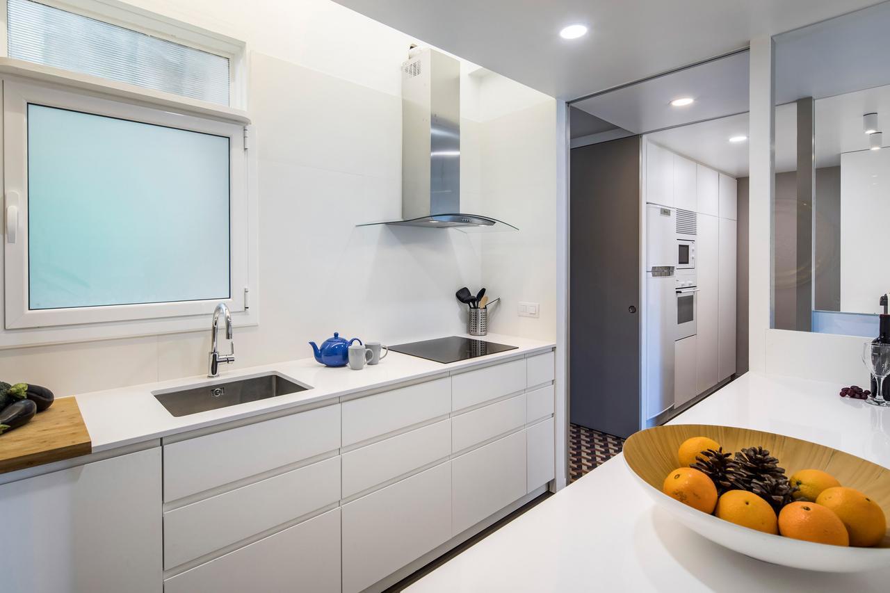 Habitat Apartments Garden View Barcelona Bagian luar foto