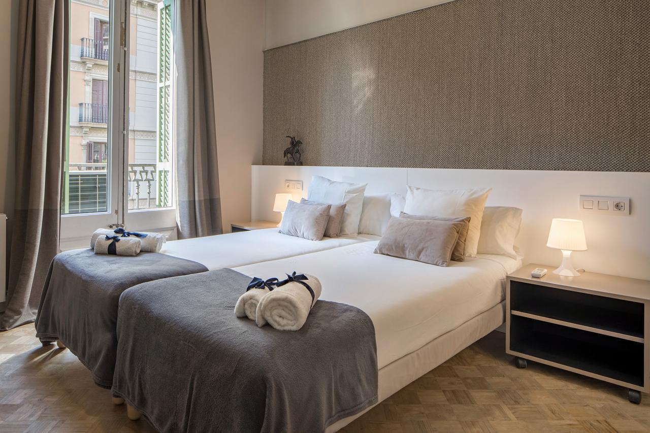 Habitat Apartments Garden View Barcelona Bagian luar foto