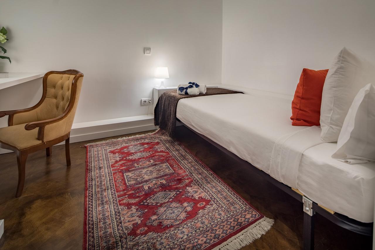 Habitat Apartments Garden View Barcelona Bagian luar foto